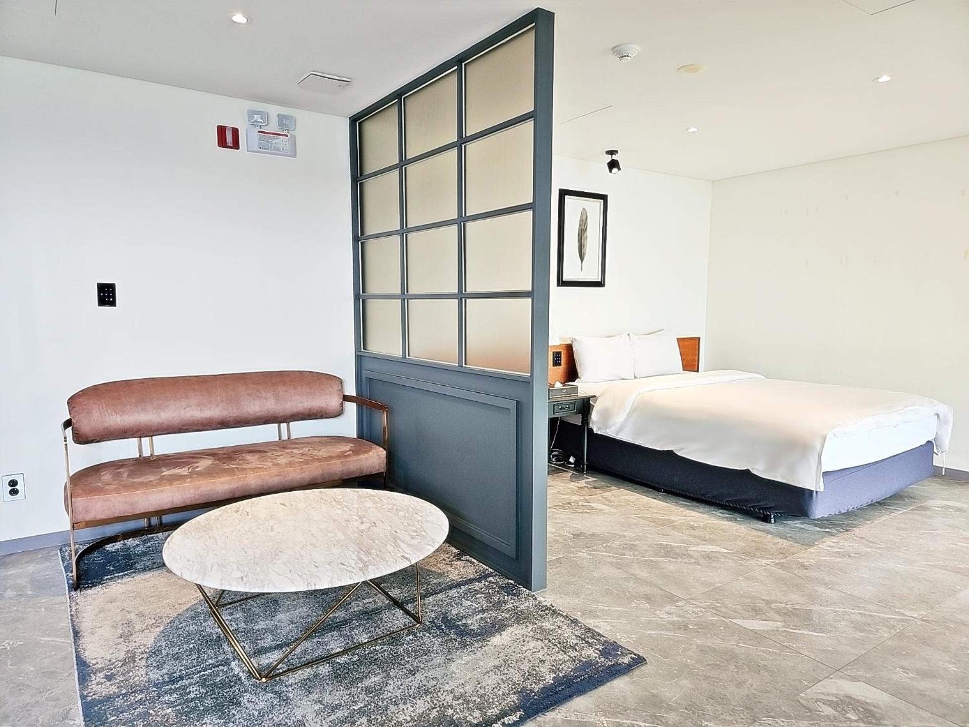 Suncheon Hotel Gite Екстериор снимка